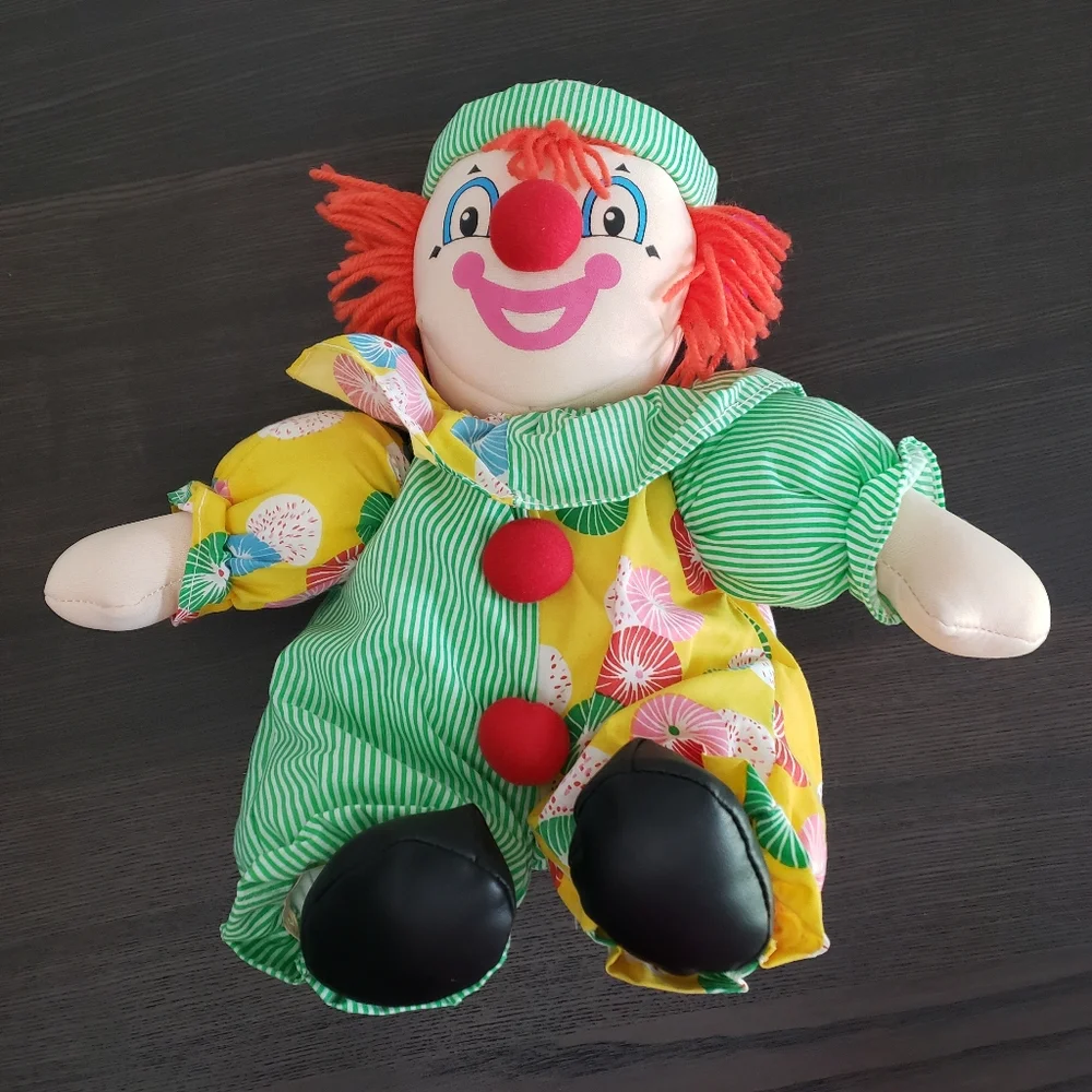Vintage Sugar Loaf Toys Clown 14